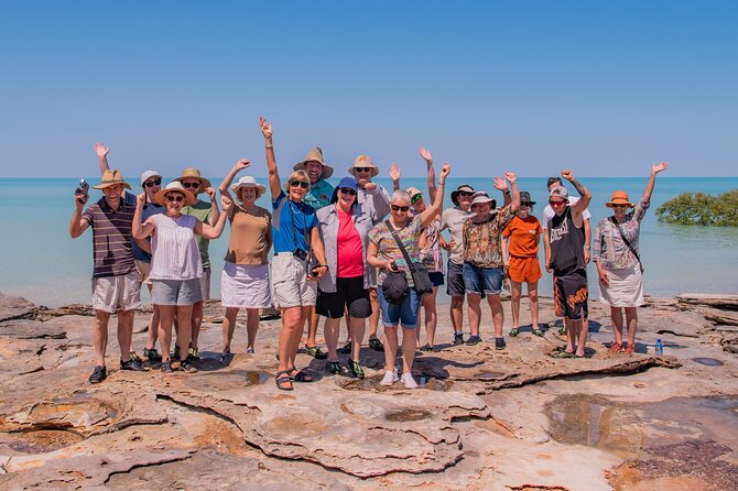 Dinosaur Footprints and Wildlife Cruise, With Waterfront Meal  - Broome - Customer Experience