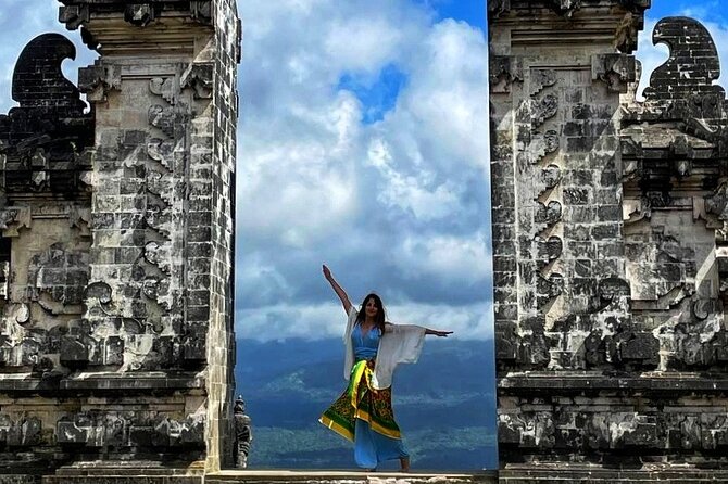 East Bali Tour - Gate of Heaven - Tirta Gangga Water Palace - Photo Opportunities