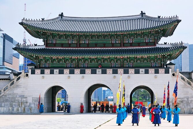 Essential Seoul Tour in the Magnificent Palace With a Hanbok - Additional Information