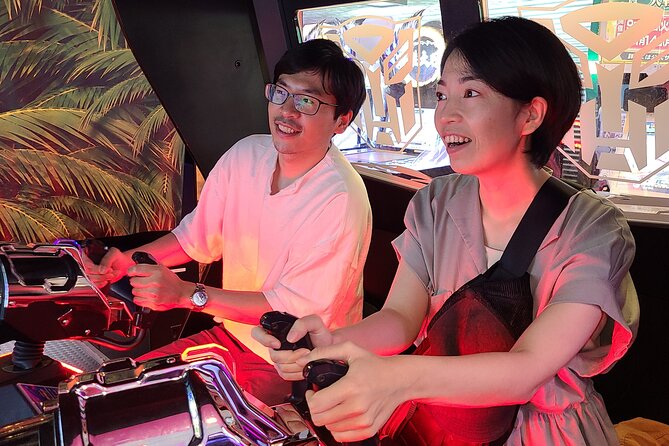 Explore an Amusement Arcade and Pop Culture at Night Tour in Kyoto - Local Snacks and Refreshments