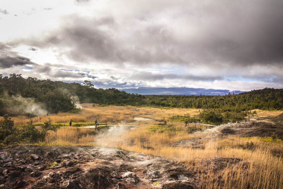 From Kona: Elite Volcano Hike - Hawaii Volcanoes National Park Exploration