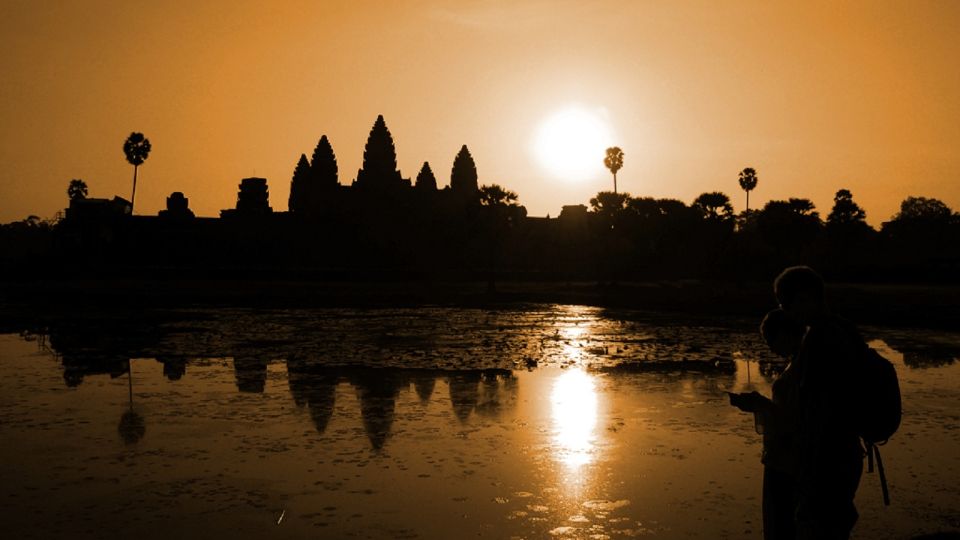 Full-Day Angkor Wat Sunrise Private Tour by Tuk Tuk - Tour Sum Up and Highlights