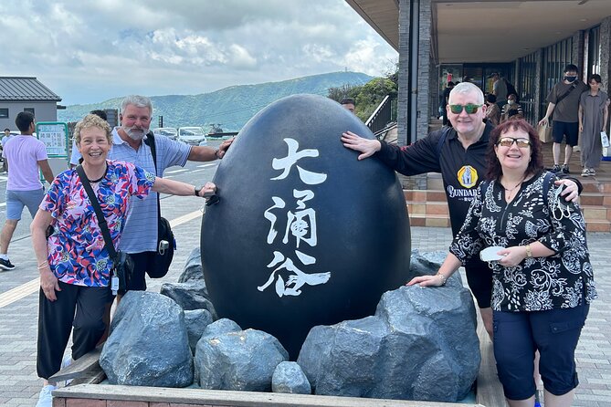 Full Day Hakone & Kamakura Tour To-And-From Tokyo Area, up to 12 - Tsurugaoka Hachimangu Shrine Visit