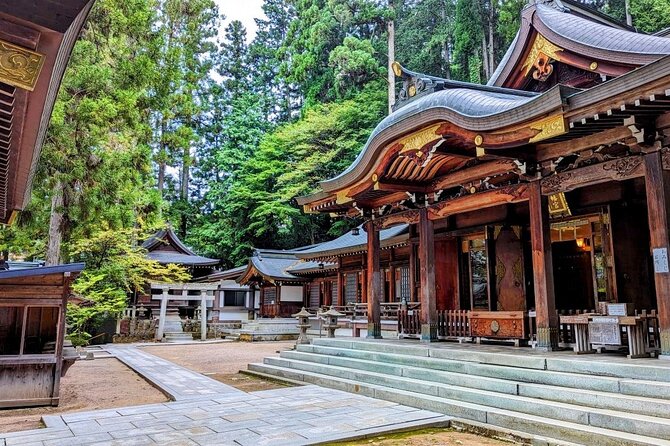 Full-Day Tour: Immerse in Takayamas History and Temples - Inclusions and Exclusions