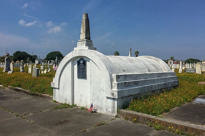 Galvestons Haunted Cemetery Walking Tour - Common questions