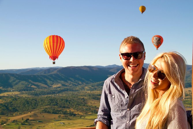 Gold Coast Hot Air Balloon Winery Breakfast Return Transfers - Viator Platform