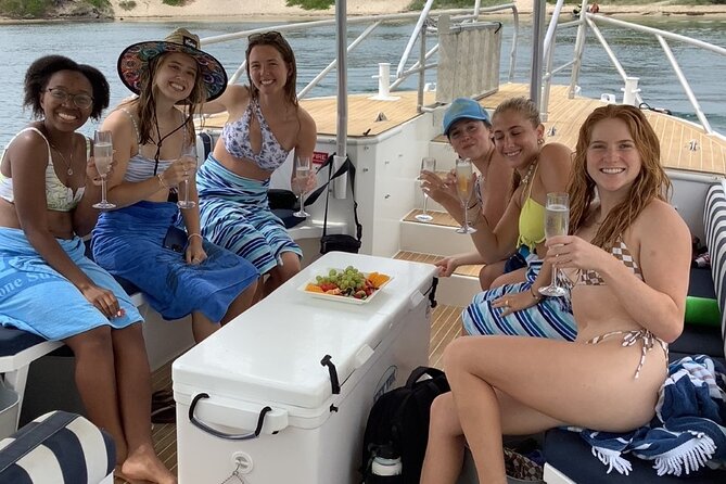 Gold Coast Private Broadwater Day Cruise With Lunch - Reviews and Feedback