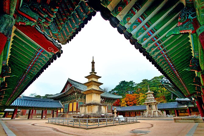 Gyeongju UNESCO Sites Private Tour With Licensed Tour Guide - Tour Guide Live Narration