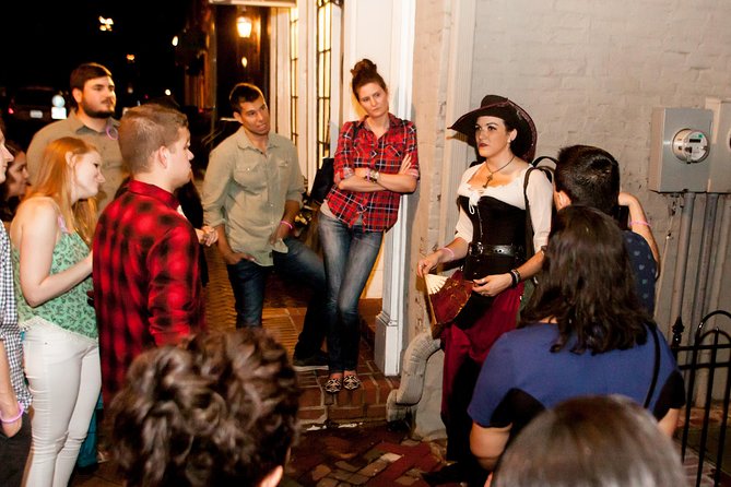 Haunted Old Town Alexandria Booze and Boos Ghost Walking Tour - Group Size and Guide