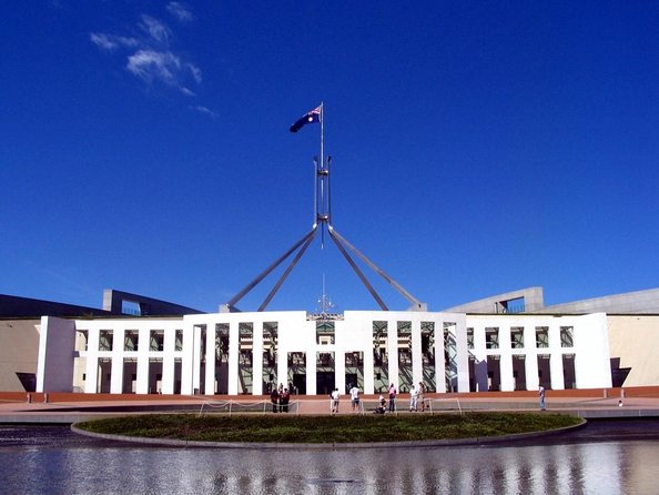 Highlights of Canberra Full Day Tour - Tour Guide Excellence