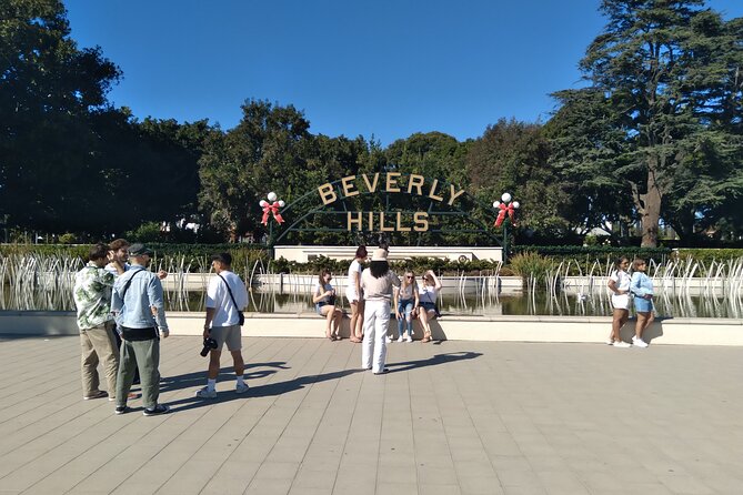 Hollywood and Beverly Hills Shared 3-Hour Tour With 3 Stops - Sum Up