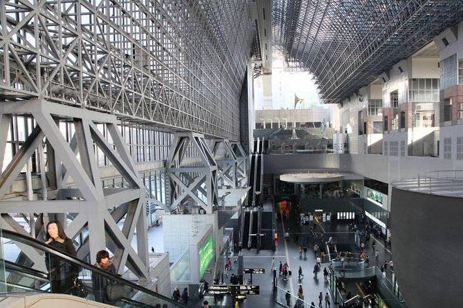 Japan Railway Station Shared Departure Transfer : Kyoto City to Kyoto Station - Transportation Logistics