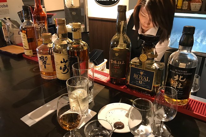 Japanese Whiskey Tasting; Relaxed and Educational in the Bar - General Information and Assistance