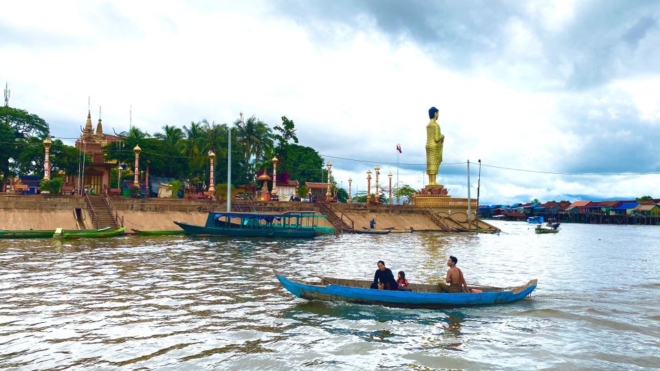 Kampung Khleang Floating Village - Parking Facilities