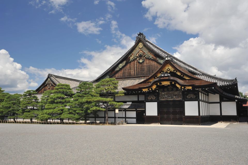 Kyoto: Nijo-jo Castle and Ninomaru Palace Guided Tour - Booking Information