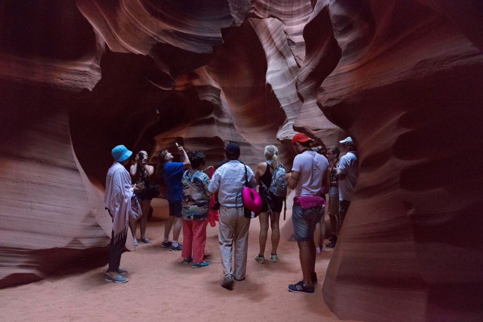 LA: Vegas, Grand, Antelope and Bryce Canyon, Zion 4-Day Tour - Languages and Guides