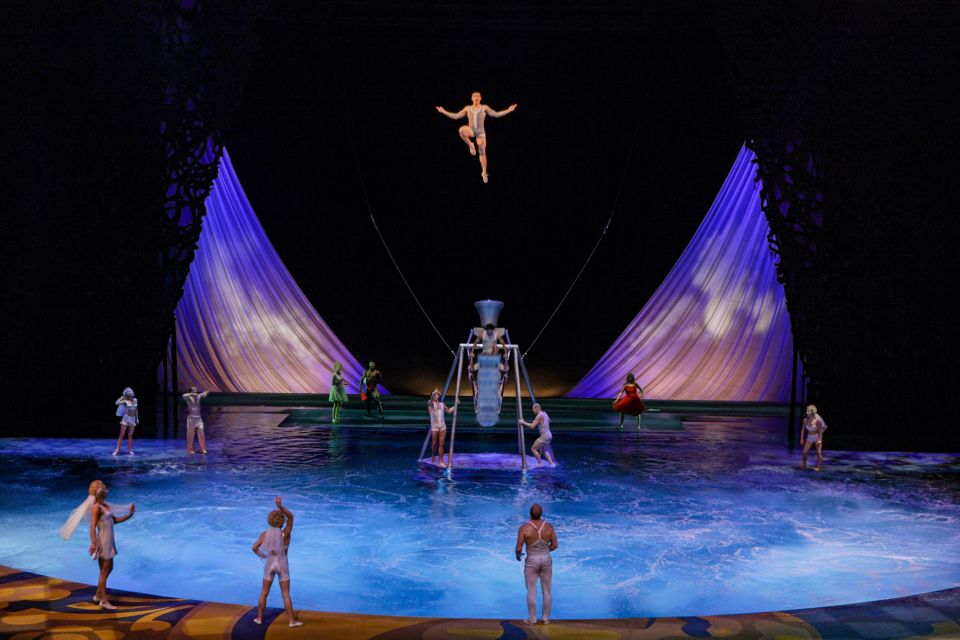 Las Vegas: “O” by Cirque Du Soleil at Bellagio - Additional Information