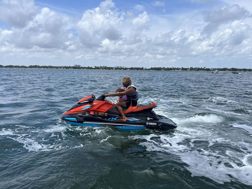 Miami Aquatic Extravaganza: Jet Boat, Jet Ski & Tubing - Inclusions