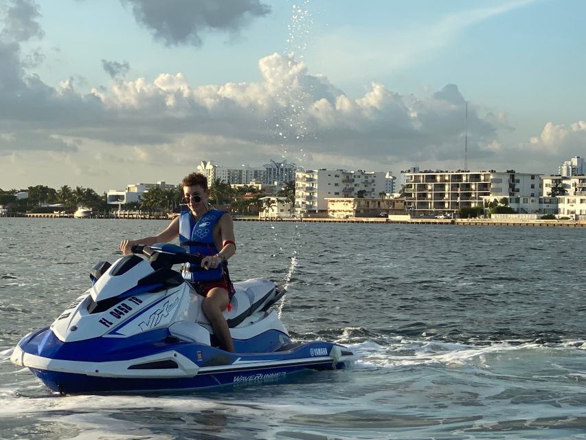 Miami: Sunny Isles Jet Ski Rental From the Beach - Inclusions