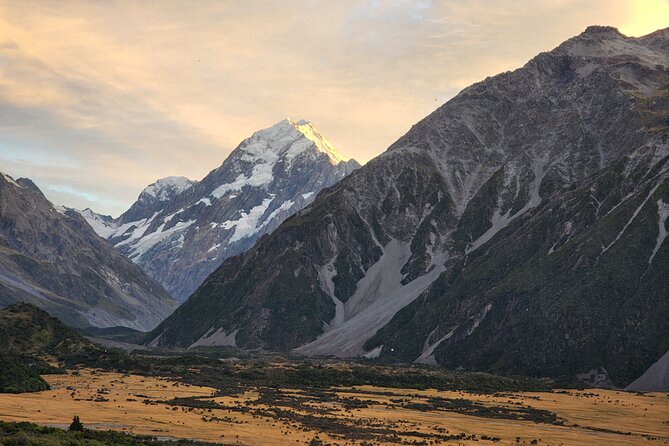 Mt Cook Small Group Day Tour via Lake Tekapo From Christchurch - Small Group Experience