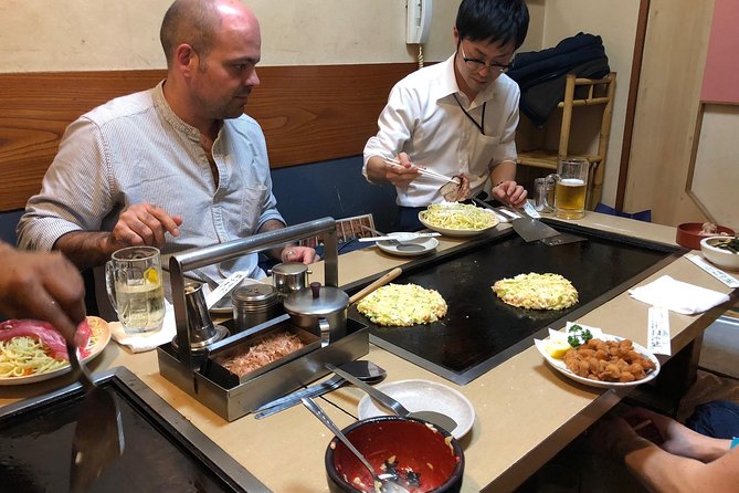 Okonomiyaki Experience, Osakas World Famous Pancake - Cooking Techniques for Perfect Okonomiyaki