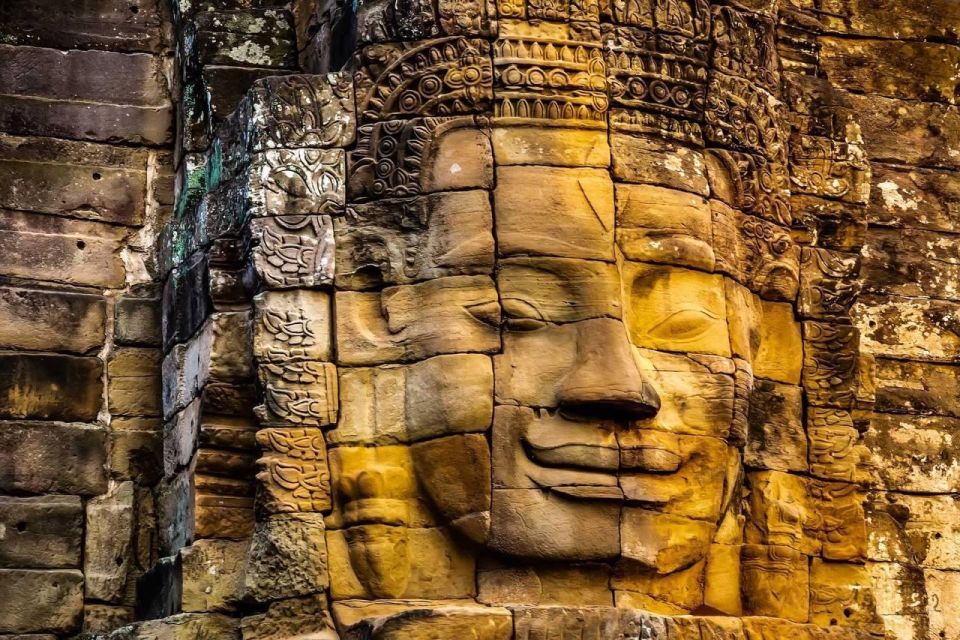One-Day Small Circuit Tour: Angkor Wat, Bayon, Ta Prohm - Temple Visits Included