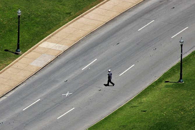 One-Hour John F Kennedy Assassination Walking Tour - Traveler Recommendations