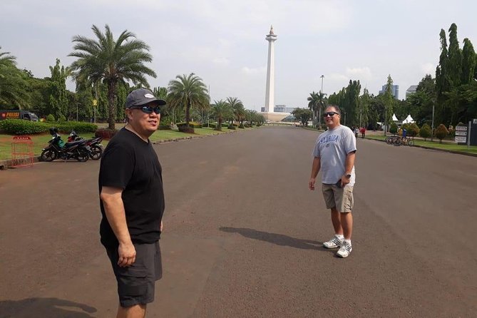 Private Fullday Jakarta Wonderfull Tour With Lunch & Souvenir - Customer Feedback and Recommendations