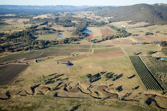 Private Helicopter Flight to Hunter Valley With a La Carte Lunch - for 2 - Meeting Point