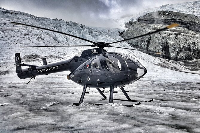 PRIVATE: Shackleton Glacier Whiskey Flight - 50mins - Itinerary Highlights