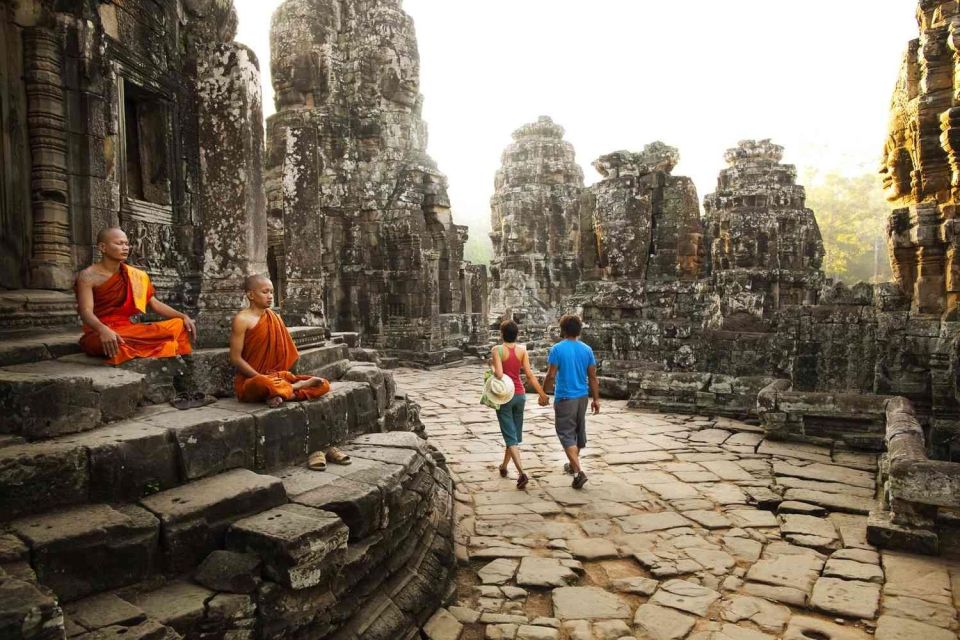 Private Tours Angkor Wat, Thom and Small Group Temple - Discovering Ta Prohm