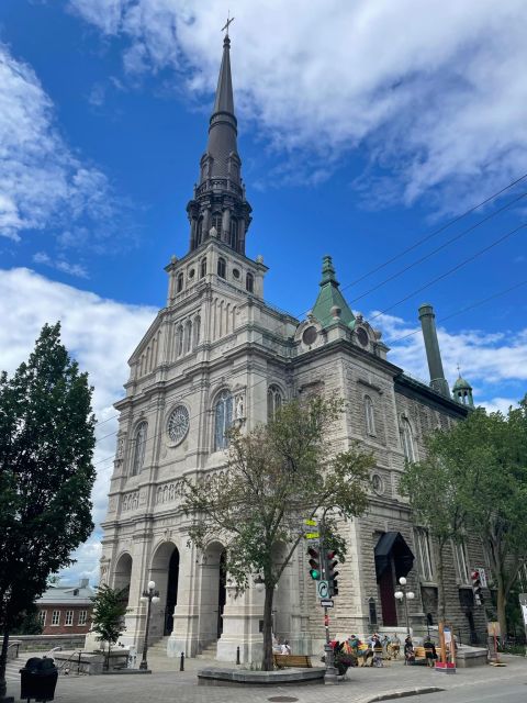 Quebec City: Montcalm & St-Jean Baptiste Walking Tour (2,5h) - Common questions