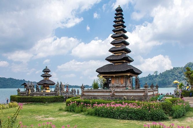 Sekumpul, Handara, and Ulun Danu Beratan Temple Private Tour  - Jimbaran - Common questions