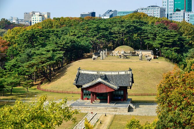 [Seoul Live Virtual Tour With Oraegage] Hidden Gems of Queen - Oraegages Local Guides