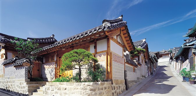 Seoul Symbolic Afternoon Tour Including Changdeokgung Palace - Accessibility Information