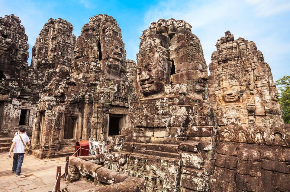 Siem Reap: Angkor Wat Small Circuit Tour With Hotel Transfer - Booking Information