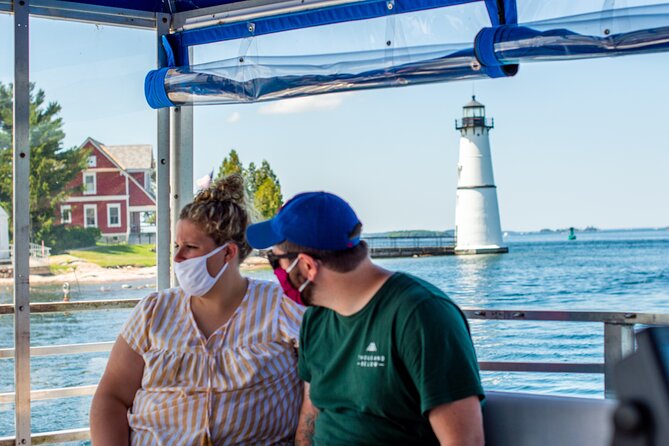 St Lawrence River - Rock Island Lighthouse on a Glass Bottom Boat Tour - Company Information