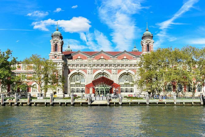 Statue of Liberty Tour With Ellis Island & Museum of Immigration - Customer Feedback and Reviews