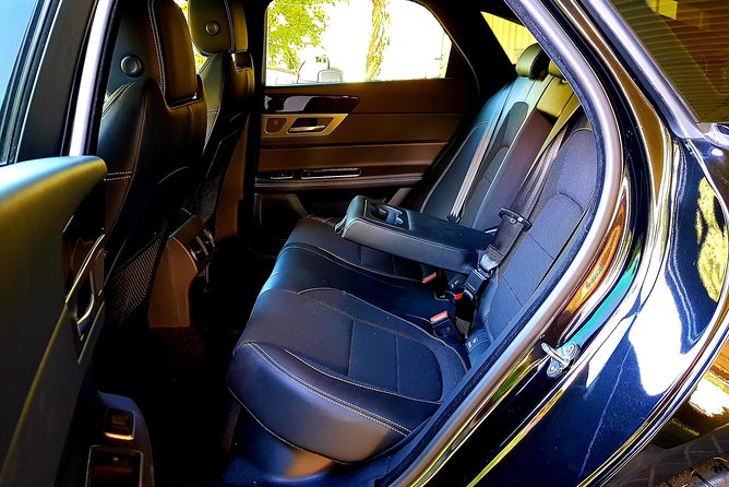 Sydney Private Door-to-Door Chauffeur Service - Expectations and Additional Information Provided