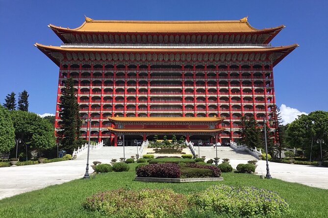 Taipei City Tour With National Palace Museum Ticket - Tour Reviews and Guide Appreciation