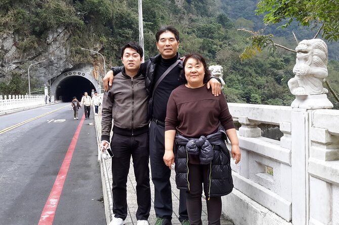 Tarogo Gorge Day Tour ( MERCEDES Van) From Taipei - Additional Information