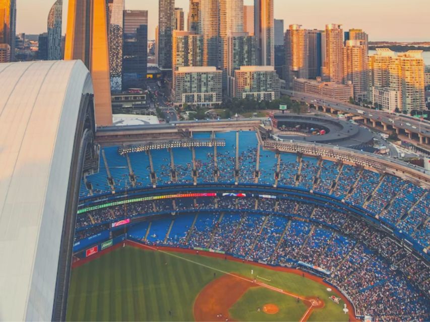 Toronto: Toronto Blue Jays Baseball Game Ticket - Game Day Experience