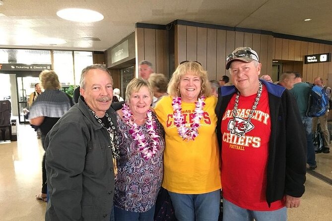 Traditional Airport Lei Greeting on Kahului Maui - Booking Process and Lei Options