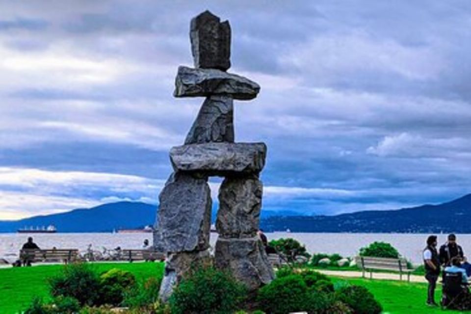 Vancouver Delight - 15 Attractions Private City Tour - Stanley Park Tour