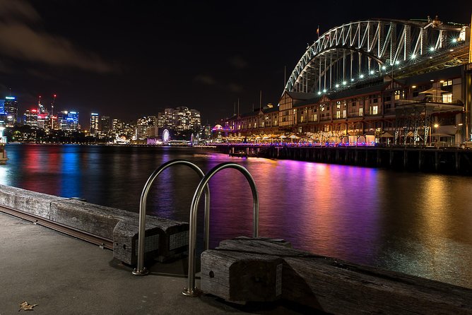 Vivid Sydney Light & Photography Tour - Group Size & Dynamics