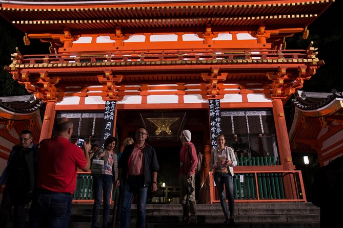 2 Hours Tour in Historic Gion: Geisha Spotting Area Tour - Additional Support and Information