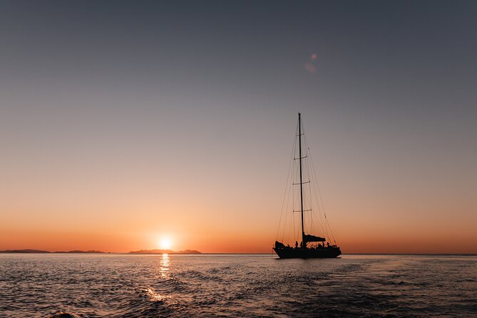 3 Day & 2 Night Whitsunday Islands Maxi Sailing Adventure on Broomstick - Sailing Experience Highlights