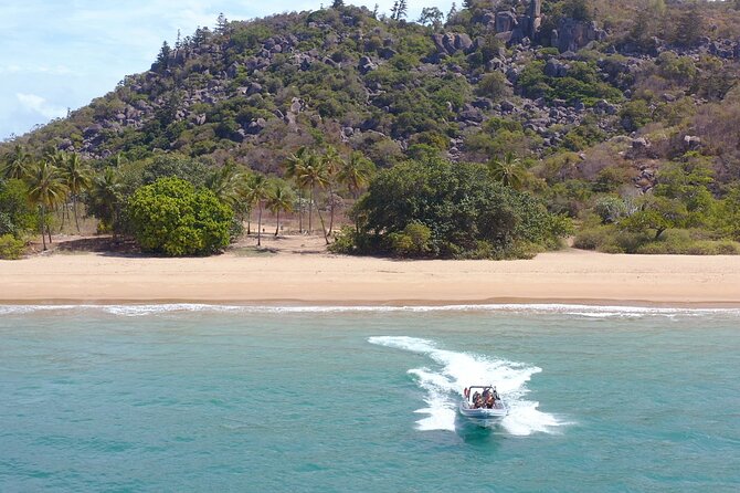 360 Boat Experience to Circumnavigate Magnetic Island - Return Journey and Sunset Views