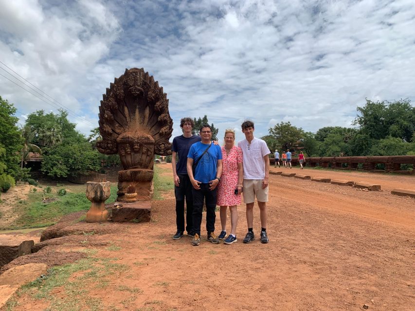 Angkor Wat With Small Tour Circle - Marvel at Bayon Temple Architecture