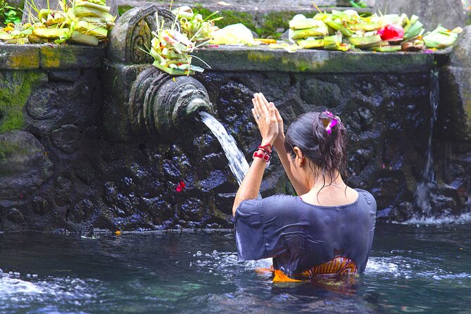 Bali Tour: Spiritual Cleansing and Shamanic Healing - Local Guides and Artisan Visits